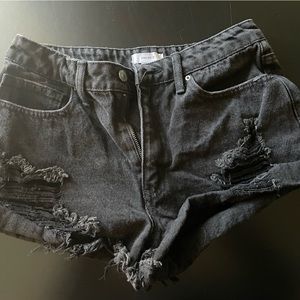Forever 21, Ripped designed shorts, size 27.